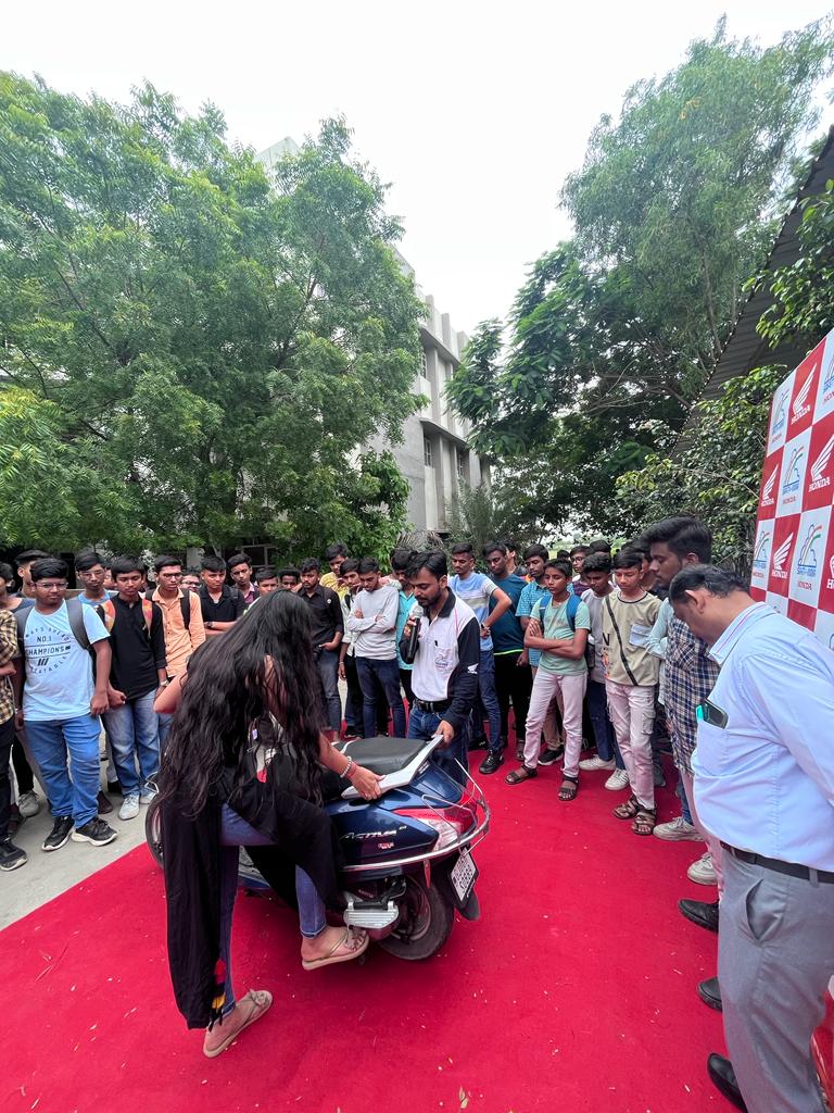 Honda Motorcycle & Scooter India conducts Road Safety Awareness Campaign in Vadodara, Gujarat